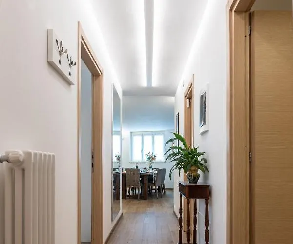 Appartement Fiori Pool-gartenwohnung Colico