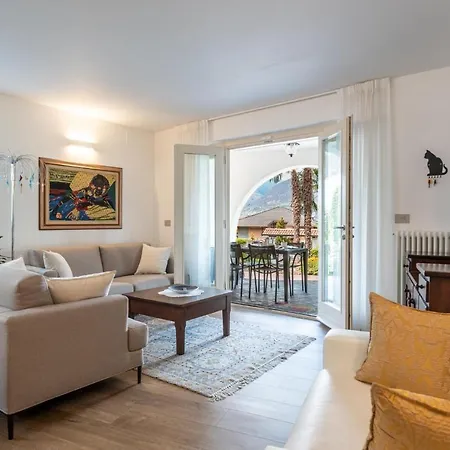 Daire Fiori Pool-gartenwohnung