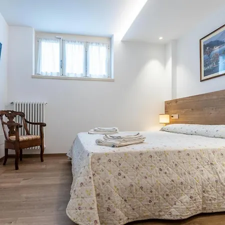 Appartamento Fiori Pool-gartenwohnung